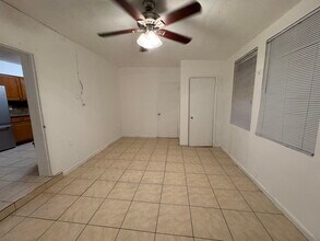 198 SW 15th St in Boca Raton, FL - Building Photo - Building Photo