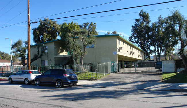 7424 Radford Ave in North Hollywood, CA - Building Photo - Building Photo