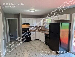 10522 Folsom Dr in Indianapolis, IN - Building Photo - Building Photo