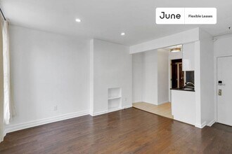 534 E 14th St in New York, NY - Building Photo - Building Photo