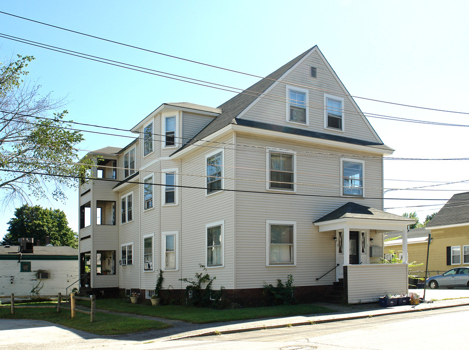 3-7 Concord St in Concord, NH - Building Photo