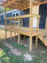 823 Blackfoot Ct in Granbury, TX - Building Photo