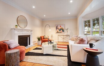 422 Smithwood Dr, Unit B in Beverly Hills, CA - Building Photo - Building Photo