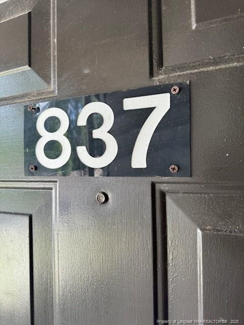 property at 837 Applewood Ln