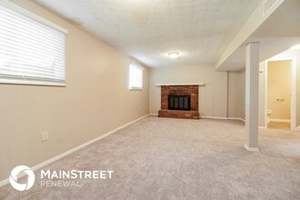 6560 Benjamin Dr in Reynoldsburg, OH - Building Photo - Building Photo