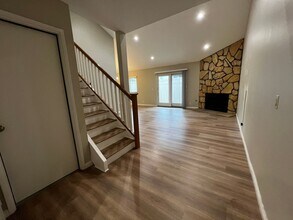 235 E Foothill Blvd in Monrovia, CA - Building Photo - Building Photo