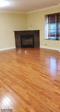 510 Franklin Ave in Nutley, NJ - Foto de edificio - Building Photo