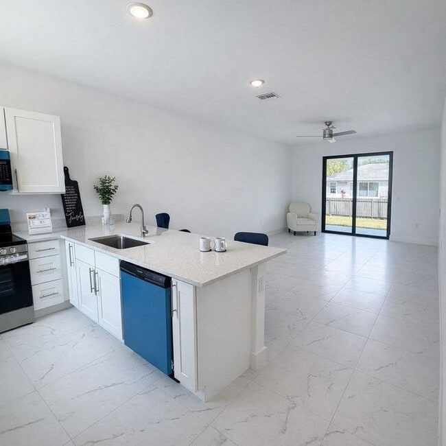 property at 2416 Xelda Ave N