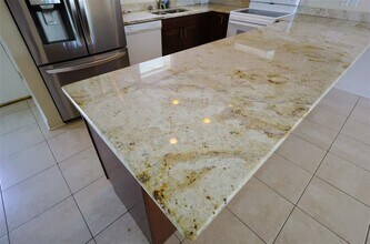 1960 Union St in Clearwater, FL - Foto de edificio - Building Photo