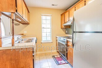114 Creekpoint Dr in Greenville, SC - Building Photo - Building Photo