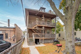 319 Chicago Ave, Unit 1 in Oak Park, IL - Building Photo - Building Photo