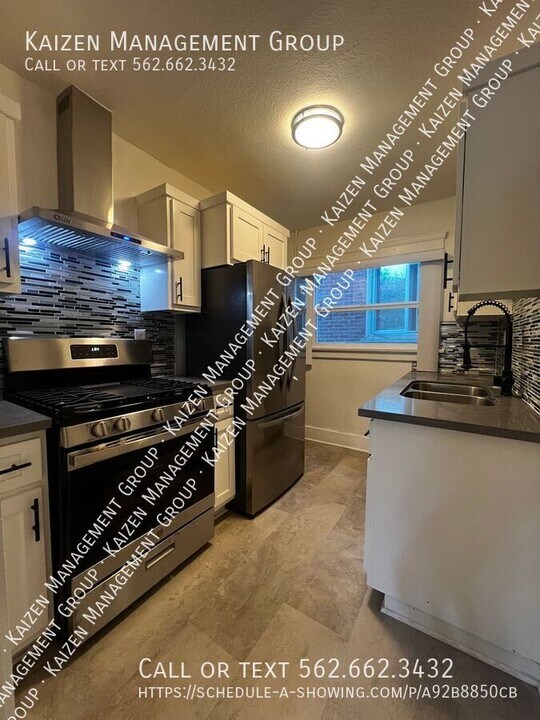 701-723 Pacific Ave in Long Beach, CA - Building Photo