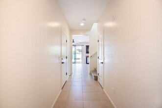 12038 W Briles Rd in Peoria, AZ - Building Photo - Building Photo
