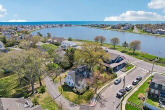 1850 Fernwood Rd in Belmar, NJ - Building Photo - Building Photo
