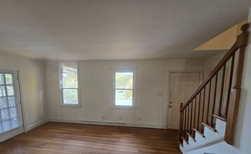 425 Beauregard Ave in Petersburg, VA - Building Photo - Building Photo