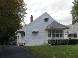 469 S Waverly St in Columbus, OH - Building Photo