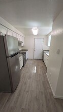 1555 Madras St SE in Salem, OR - Building Photo - Building Photo