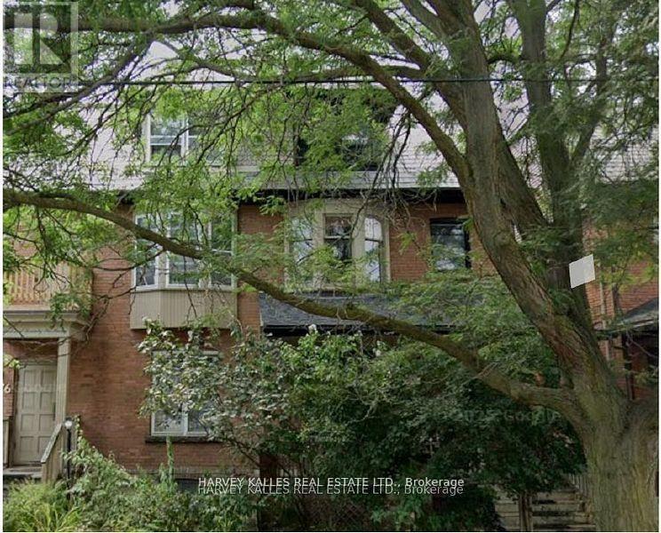 678 Huron St in Toronto, ON - Building Photo