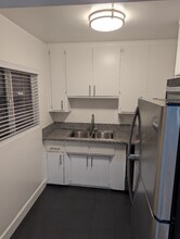 7068 Lanewood Ave in Los Angeles, CA - Building Photo - Building Photo