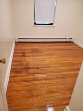 137 Intervale St in Dorchester, MA - Foto de edificio - Building Photo