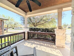 6800 Bay City Bend in Austin, TX - Building Photo - Building Photo