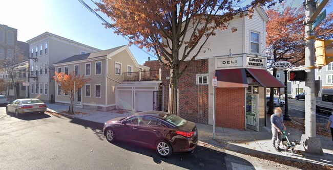 520 Cambridge St, Unit 7