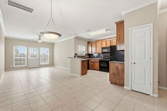 4434 Mallow St in Houston, TX - Building Photo - Building Photo