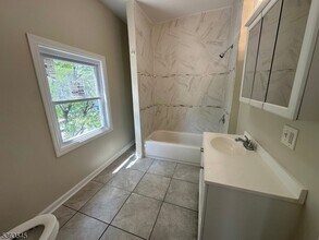 195 N 11th St in Newark, NJ - Building Photo - Building Photo