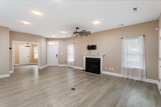 938 Prestige Ct in Newport News, VA - Building Photo - Building Photo