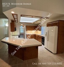 8820 N Woodrow Ave in Fresno, CA - Building Photo - Building Photo