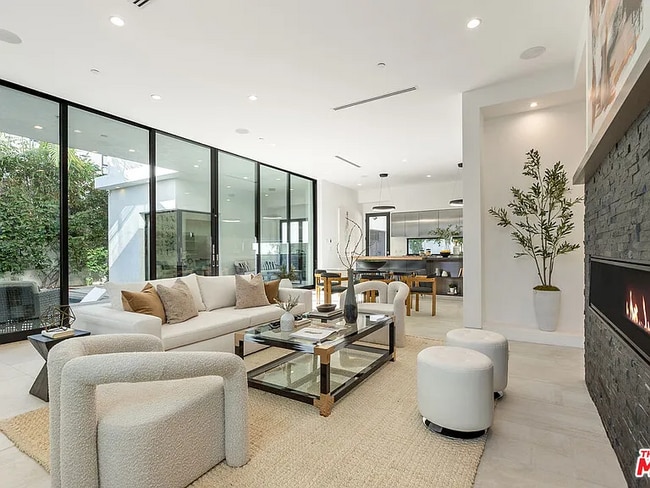 1621 N Fairfax Ave in Los Angeles, CA - Building Photo - Building Photo