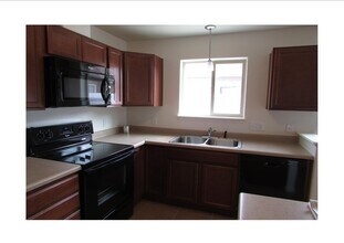 2456 Hannah Ln in Grand Junction, CO - Building Photo - Building Photo