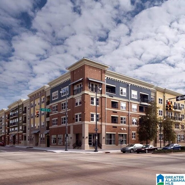 property at 401 20th St N