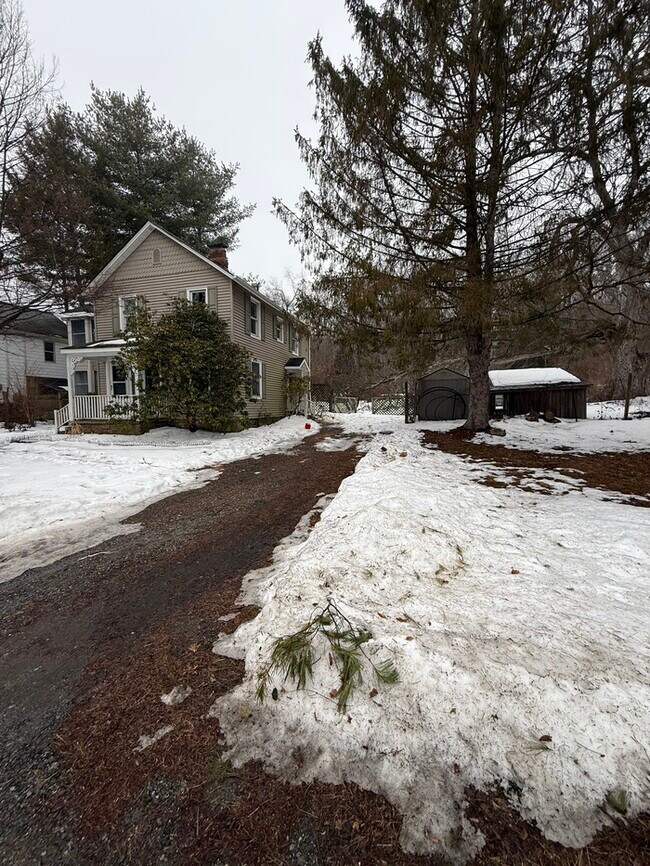 92 Fairview Ave in Washington Township, NJ - Building Photo - Building Photo