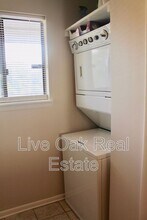 3200 Lynnhaven Dr in Virginia Beach, VA - Building Photo - Building Photo