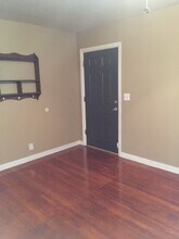 1117 S Walnut St in Stillwater, OK - Foto de edificio - Building Photo