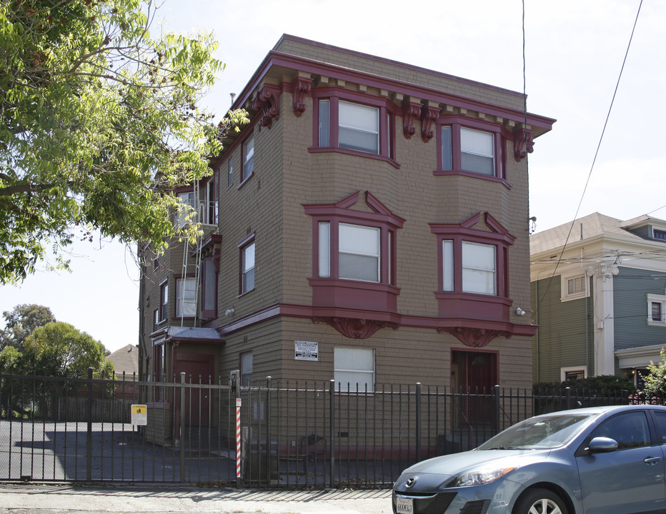 539 33rd St in Oakland, CA - Foto de edificio