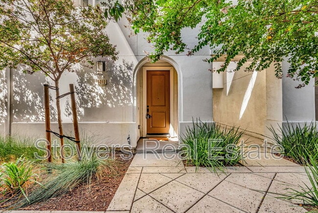 property at 5212 S Esprit Loop