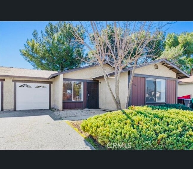 property at 5464 Evelyn Dr