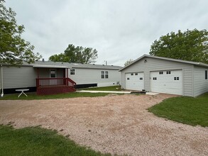 4760 Greenfield Ln in Rapid City, SD - Building Photo - Building Photo