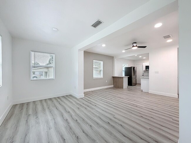 303 W Valencia St in Lakeland, FL - Building Photo - Building Photo