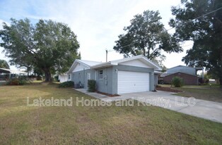 126 Alachua Dr in Winter Haven, FL - Building Photo