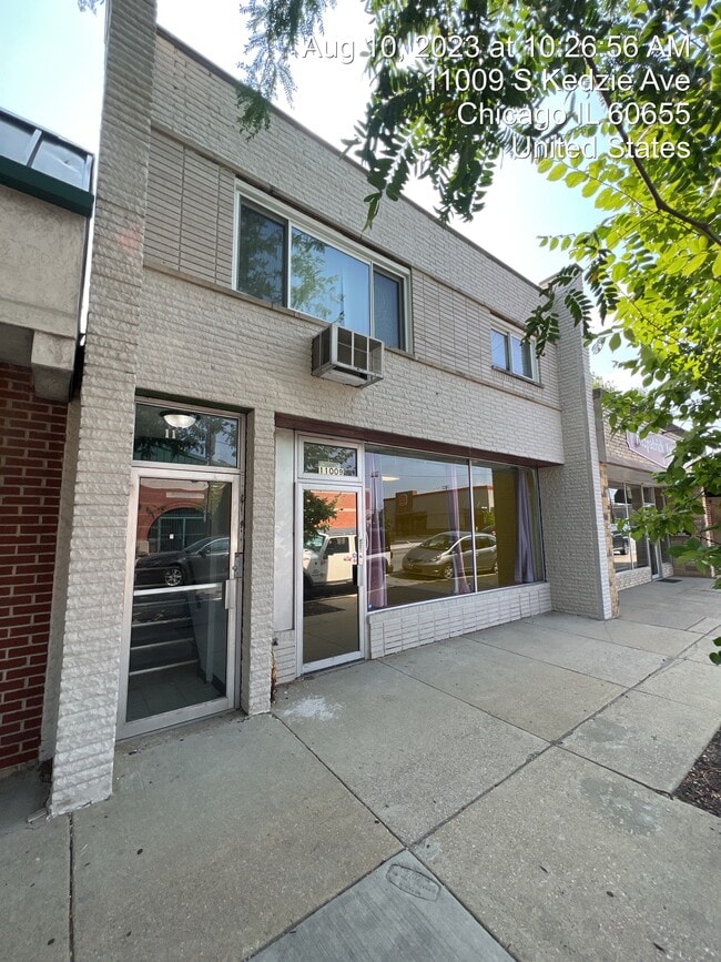 11009 S Kedzie Ave, Unit 2, Unit 2