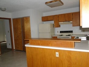 1521 Partridgeberry Rd, Unit A in Chapel Hill, NC - Foto de edificio - Building Photo