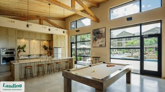 2745 Westpointe Dr in New Braunfels, TX - Building Photo