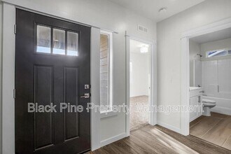 7536 W Havana Dr in Boise, ID - Building Photo - Building Photo