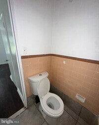 4616 Magee Ave photo'