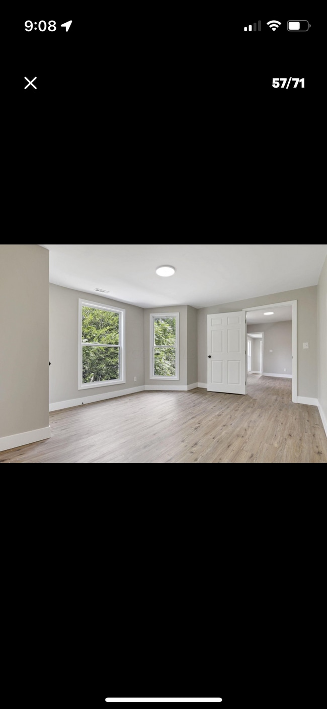 522 N Madriver St in Bellefontaine, OH - Building Photo - Building Photo