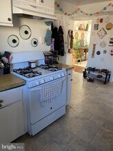 931 S 12th St in Philadelphia, PA - Building Photo - Building Photo