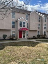 45 Heather Ridge in Shelton, CT - Building Photo